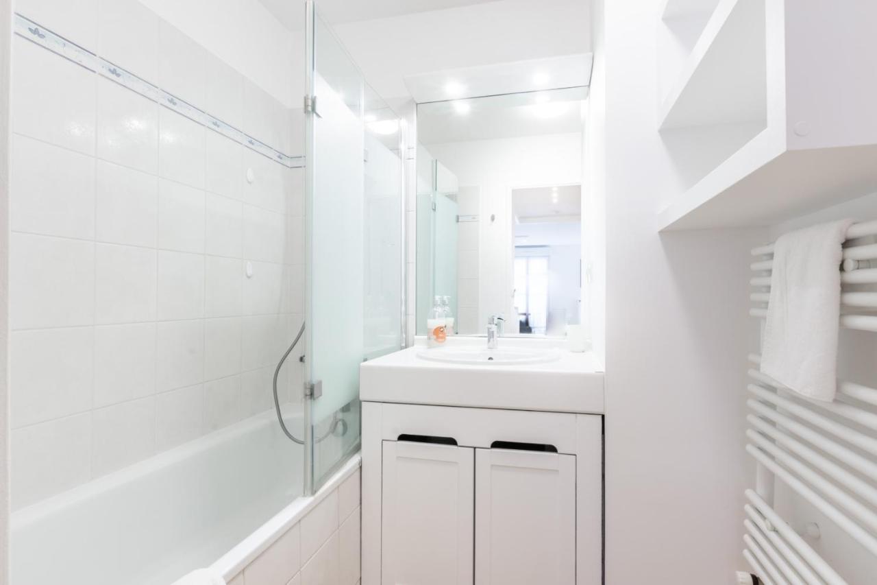 Le Sakura By Plaza Apartment Chessy  Exterior photo
